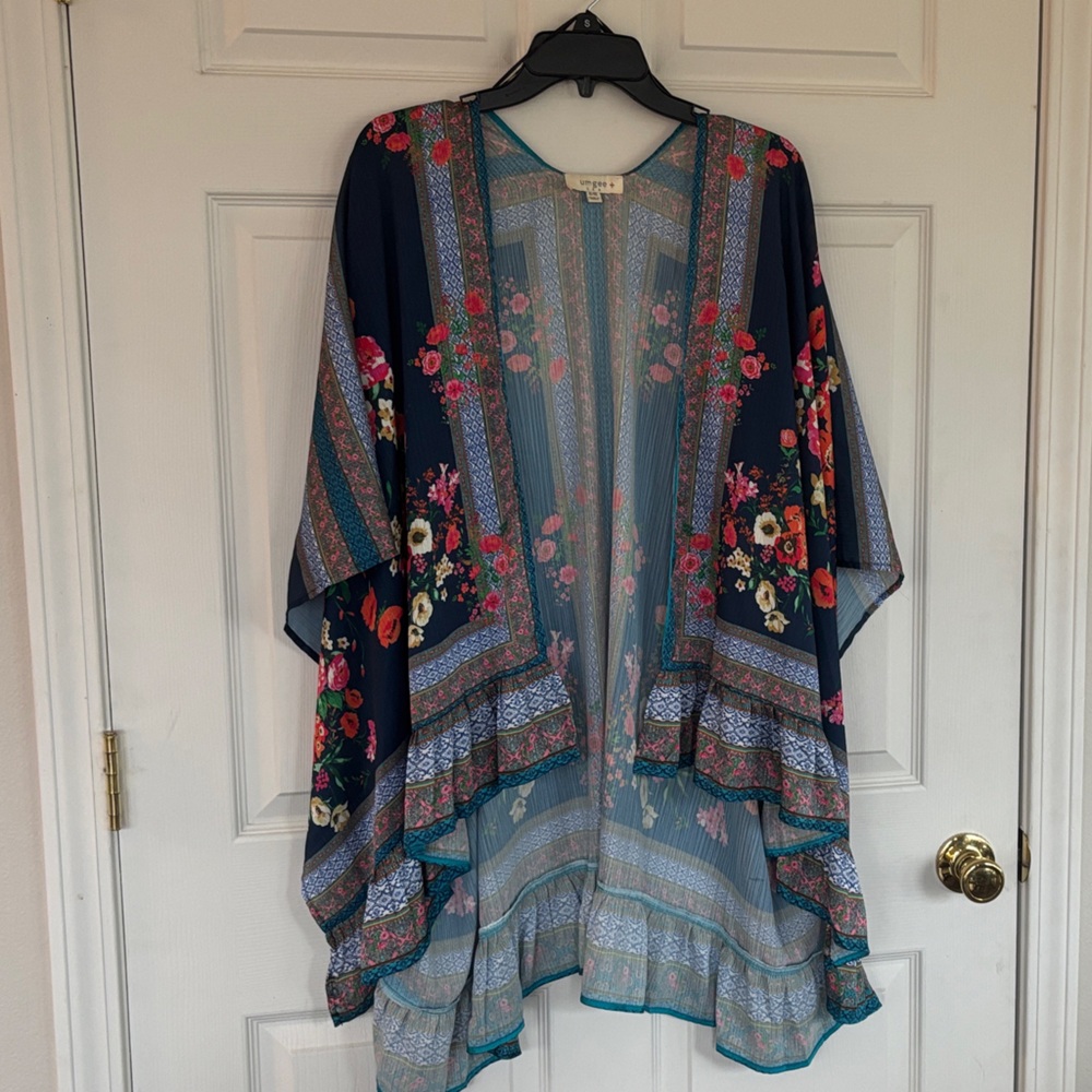 Umgee Multicolor Patterned Kimono